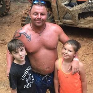 Meet your Posher, Lacy